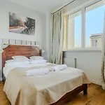 Shortstaypoland Plac Mirowski Apartamento