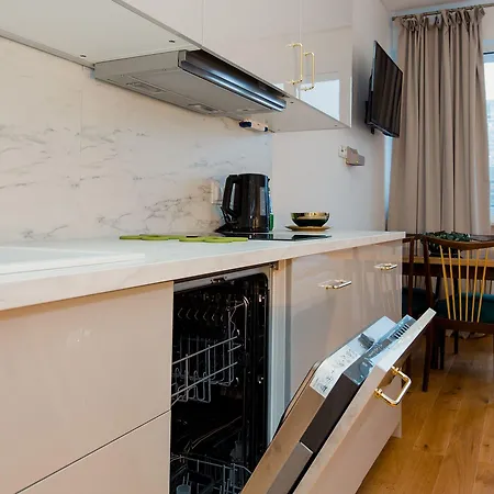 Shortstaypoland Plac Mirowski Apartament