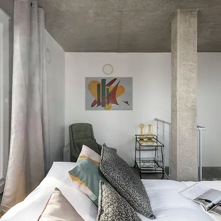 Shortstaypoland Plac Mirowski *