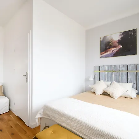 Shortstaypoland Plac Mirowski