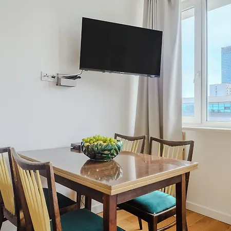 Shortstaypoland Plac Mirowski ワルシャワ